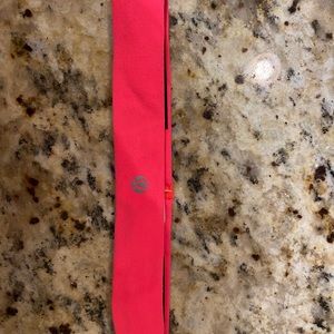 Lulu lemon bright pink headband